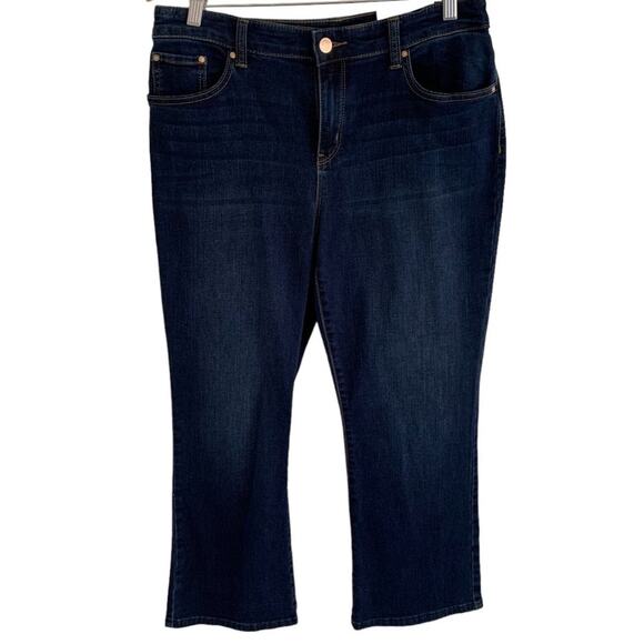 NWT Chico's Platinum Flare 25 inch Crop Jean Fenton Indigo Chico's Size … - Picture 1 of 13